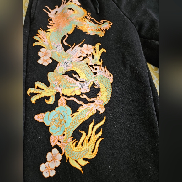 Bershka Dragon Sweatpants Black Asian Flower Design "Eternal Return" Size Small - Picture 12 of 14